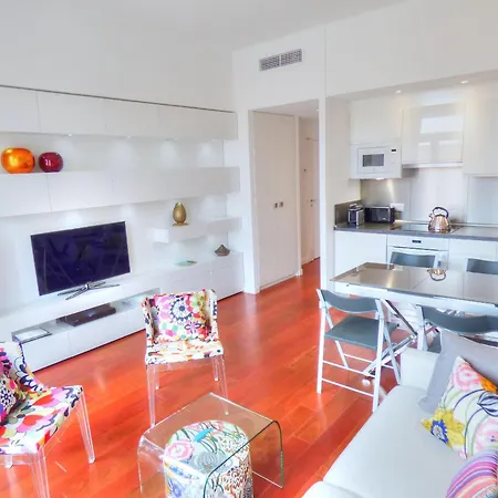 Alc - Ma3 - 9 Min Paalais Apartament